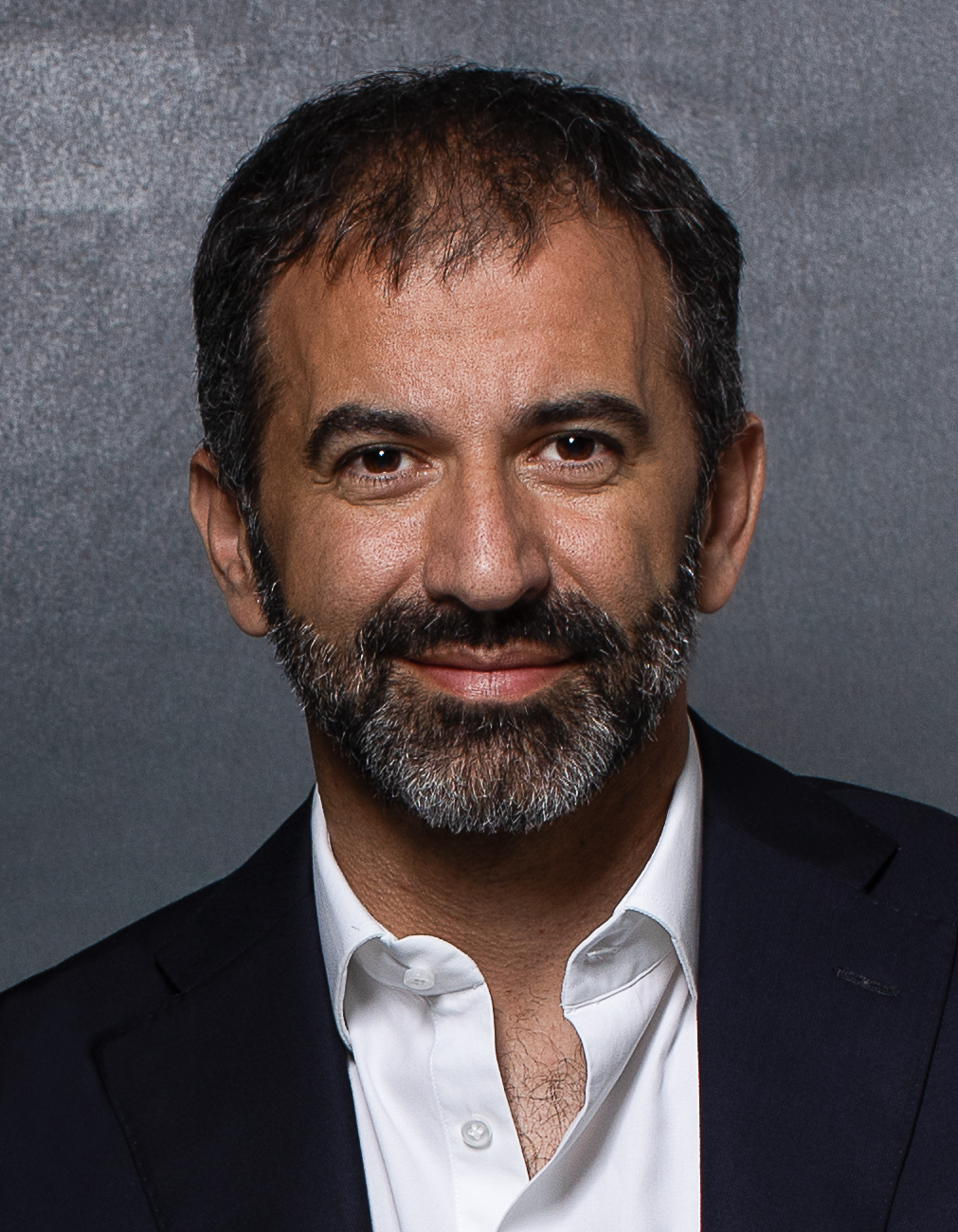 Chi sono, ritratto di Roberto Privitera